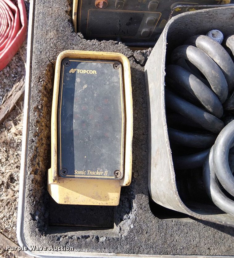 image for item FK0849 Approximately 16 grade control units