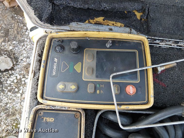 image for item FK0849 Approximately 16 grade control units