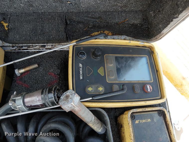 image for item FK0849 Approximately 16 grade control units