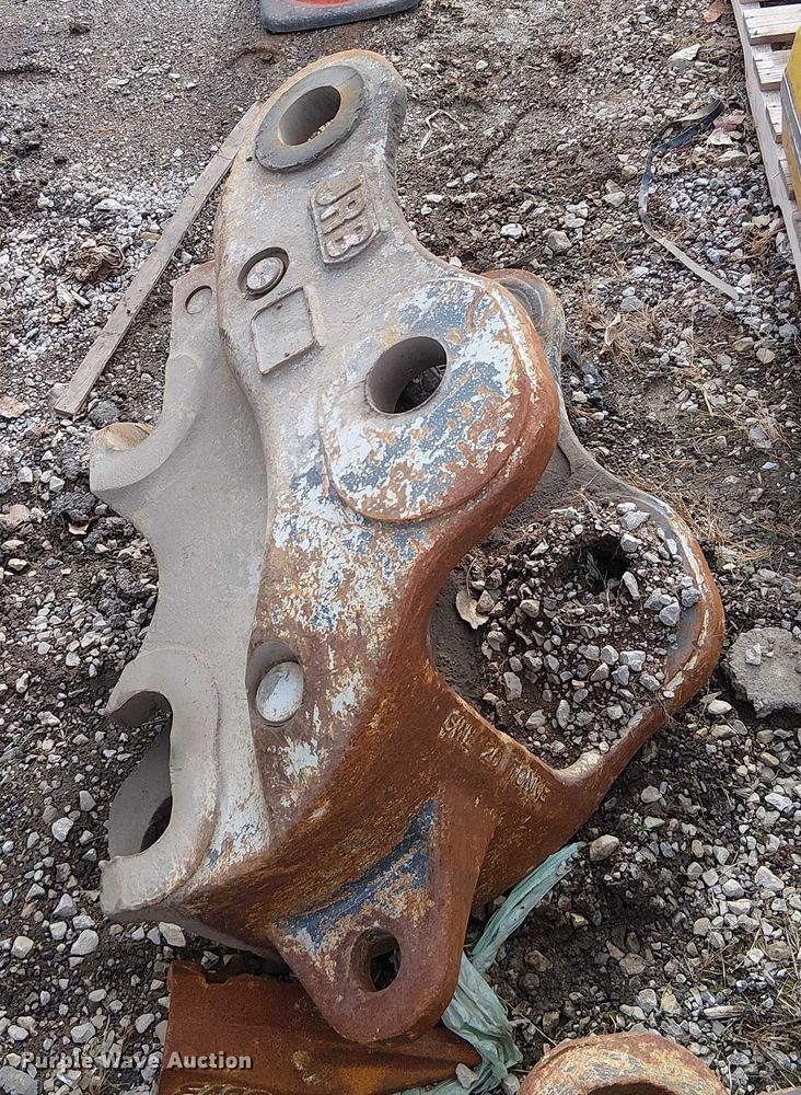 image for item FK0850 (3) JRB quick couplers