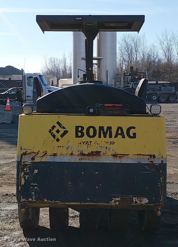image for item FK0851 2014 Bomag BW11RH pneumatic roller