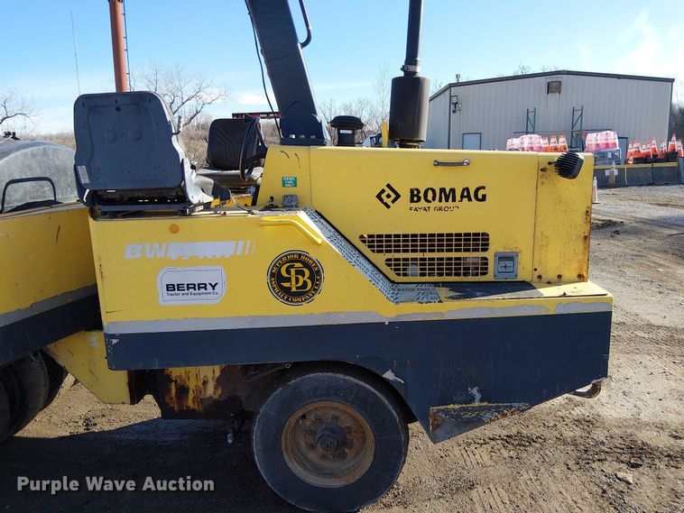 image for item FK0851 2014 Bomag BW11RH pneumatic roller