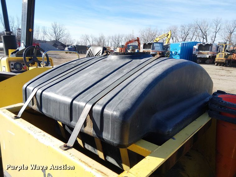 image for item FK0851 2014 Bomag BW11RH pneumatic roller