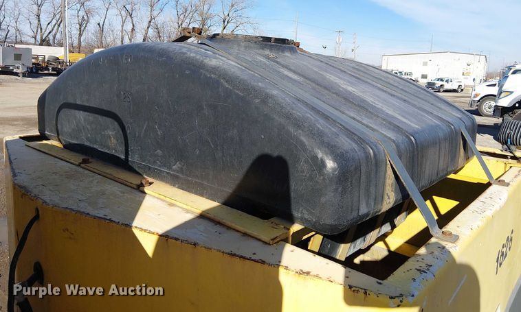 image for item FK0851 2014 Bomag BW11RH pneumatic roller