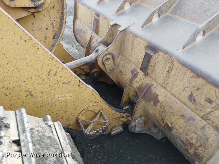 image for item FK0854 2005 Caterpillar  963C track loader