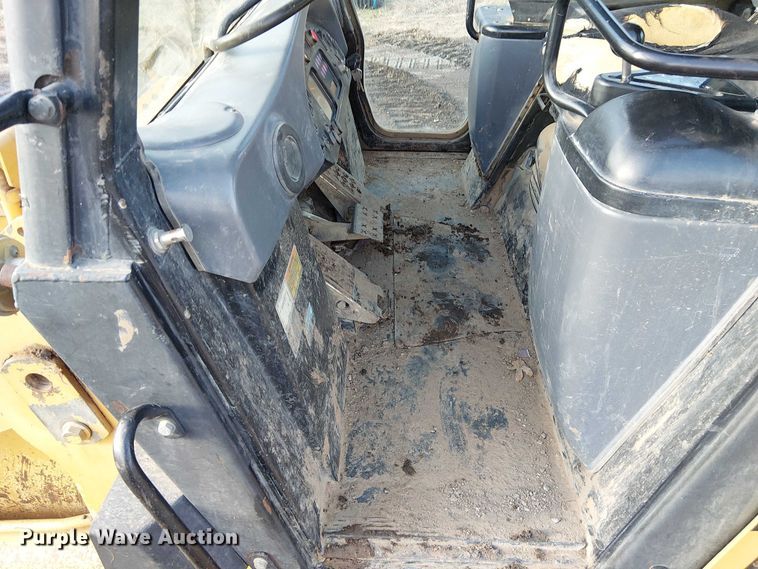 image for item FK0854 2005 Caterpillar  963C track loader