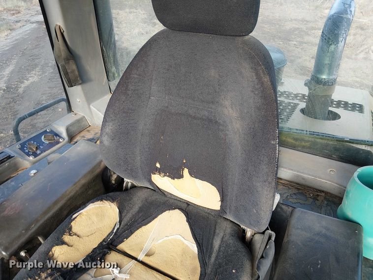 image for item FK0854 2005 Caterpillar  963C track loader