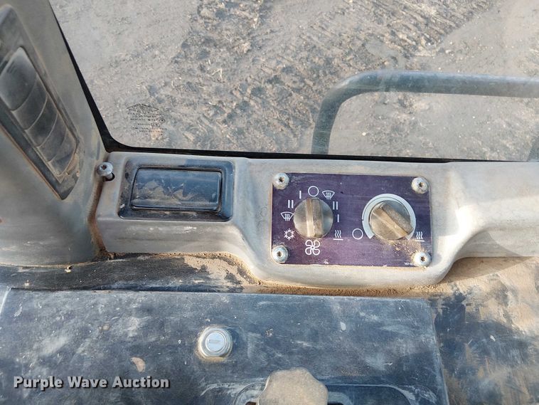 image for item FK0854 2005 Caterpillar  963C track loader