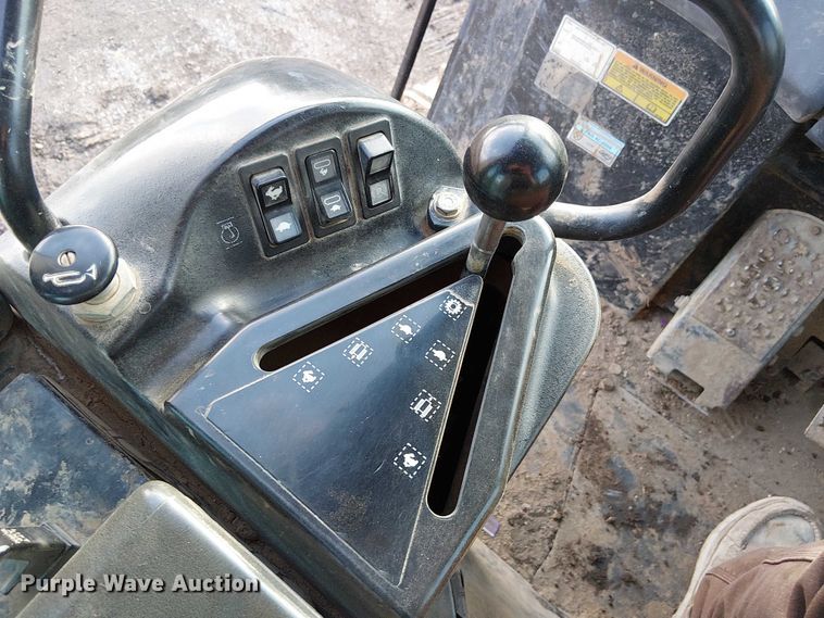 image for item FK0854 2005 Caterpillar  963C track loader