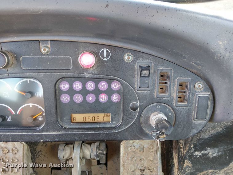 image for item FK0854 2005 Caterpillar  963C track loader