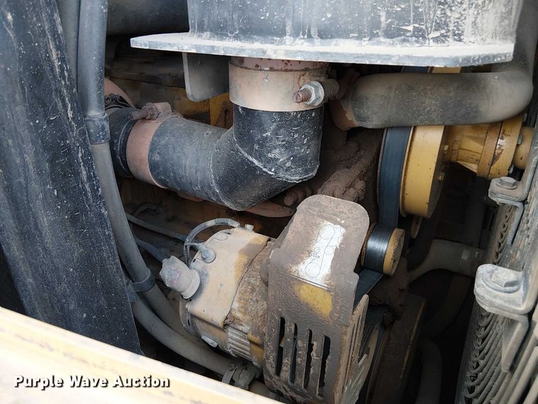 image for item FK0854 2005 Caterpillar  963C track loader