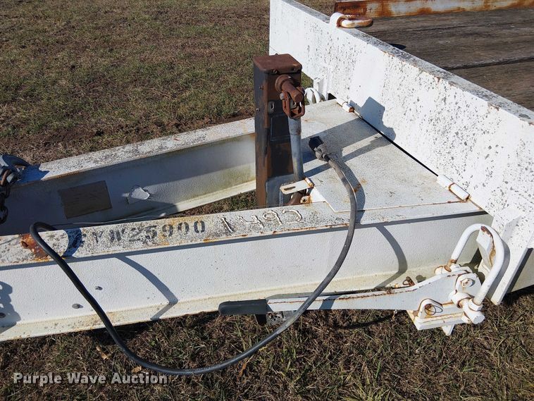 image for item FK0859 1997 Towmaster T-20T tilt deck equipment trailer