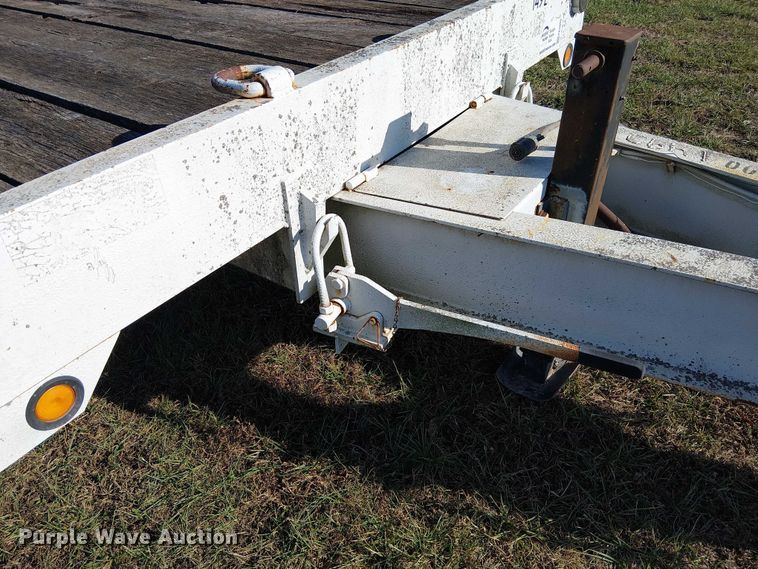 image for item FK0859 1997 Towmaster T-20T tilt deck equipment trailer