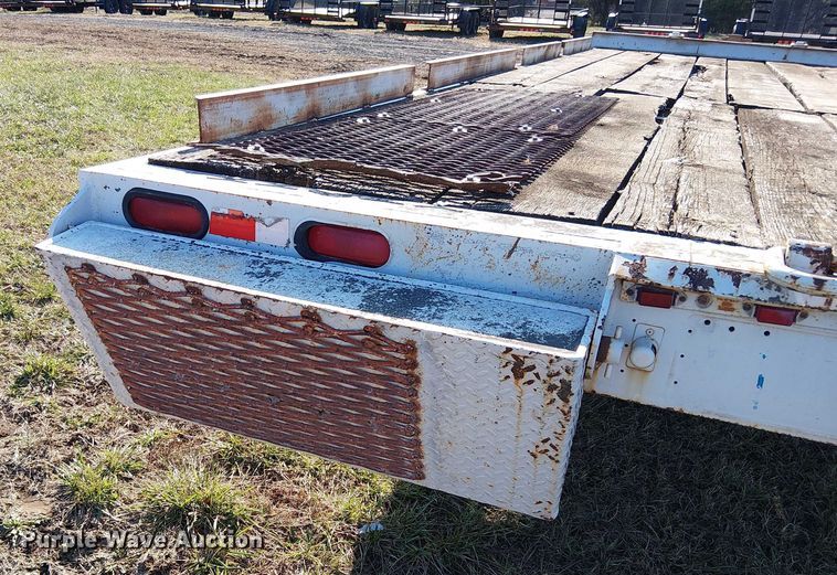 image for item FK0859 1997 Towmaster T-20T tilt deck equipment trailer