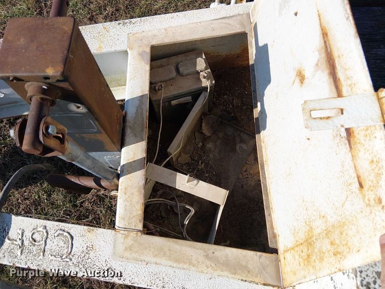 image for item FK0859 1997 Towmaster T-20T tilt deck equipment trailer