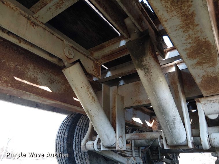 image for item FK0859 1997 Towmaster T-20T tilt deck equipment trailer