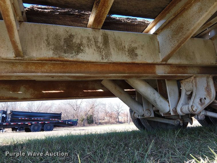 image for item FK0859 1997 Towmaster T-20T tilt deck equipment trailer