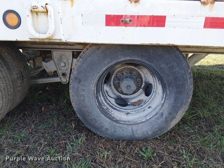 image for item FK0859 1997 Towmaster T-20T tilt deck equipment trailer