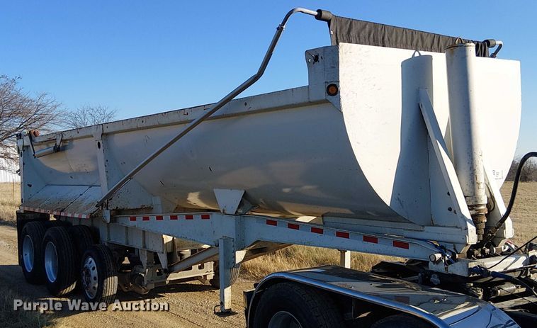 image for item FK0860 2021 Construction Trailer Specialists HRD 28 QF TRI end dump trailer