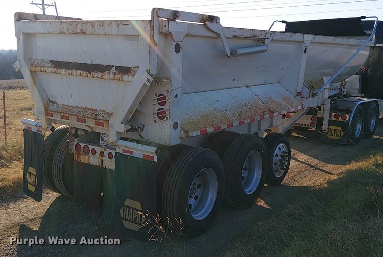 image for item FK0860 2021 Construction Trailer Specialists HRD 28 QF TRI end dump trailer