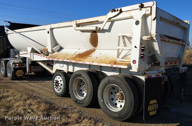 image for item FK0860 2021 Construction Trailer Specialists HRD 28 QF TRI end dump trailer