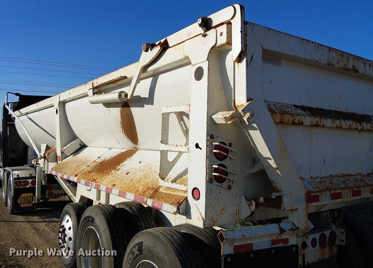 image for item FK0860 2021 Construction Trailer Specialists HRD 28 QF TRI end dump trailer