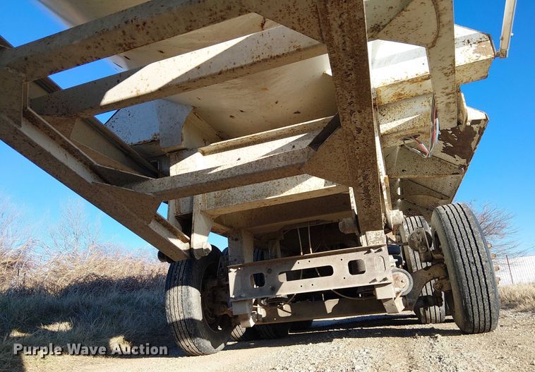 image for item FK0860 2021 Construction Trailer Specialists HRD 28 QF TRI end dump trailer