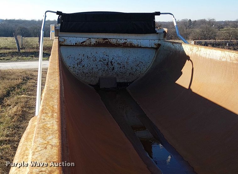 image for item FK0860 2021 Construction Trailer Specialists HRD 28 QF TRI end dump trailer