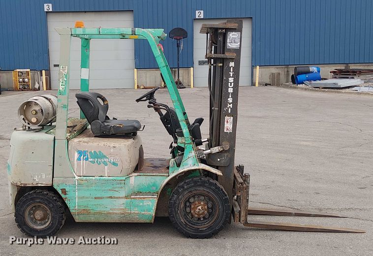 image for item FK0863 Mitsubishi FG25 forklift