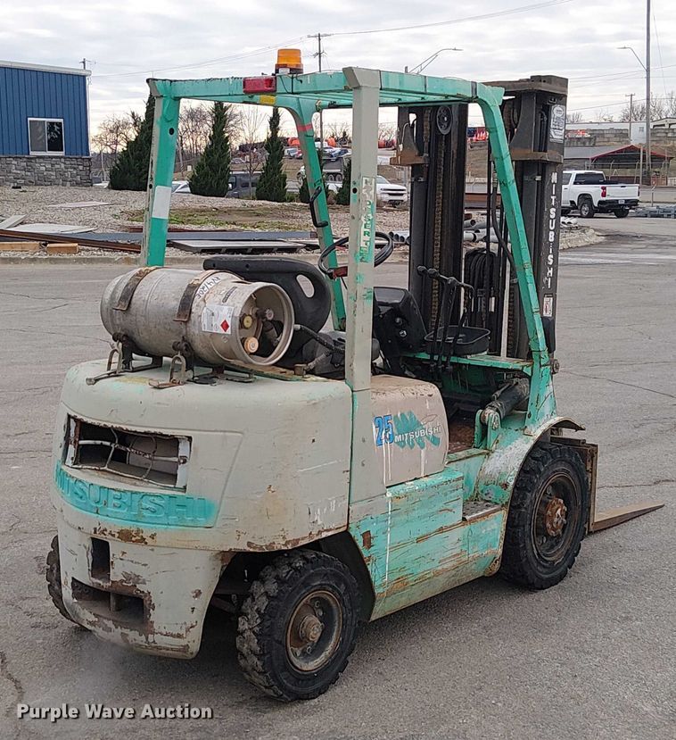image for item FK0863 Mitsubishi FG25 forklift