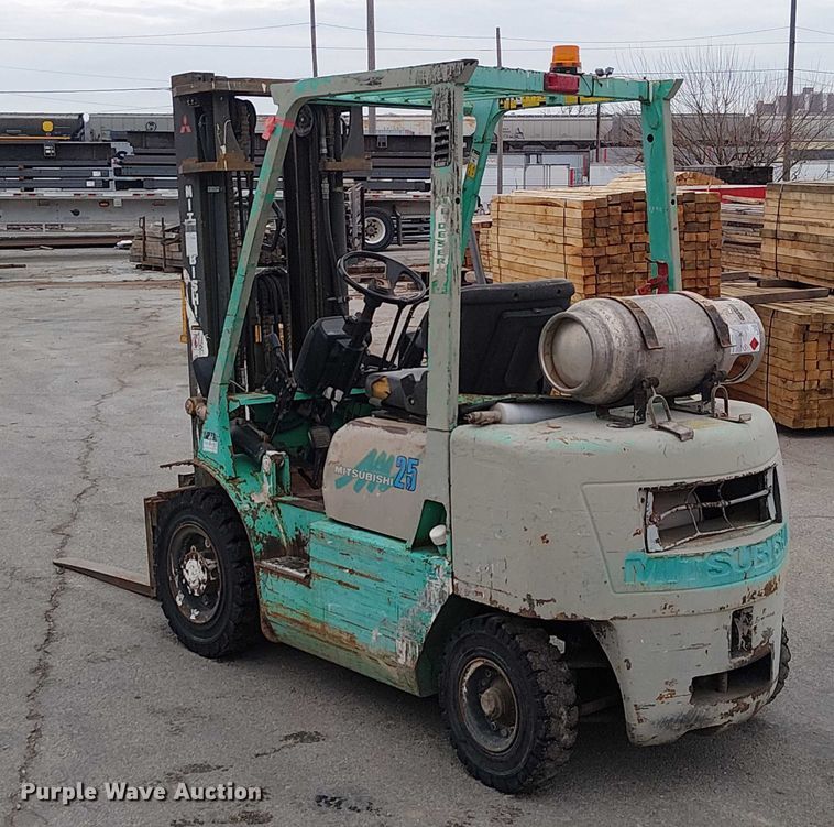 image for item FK0863 Mitsubishi FG25 forklift