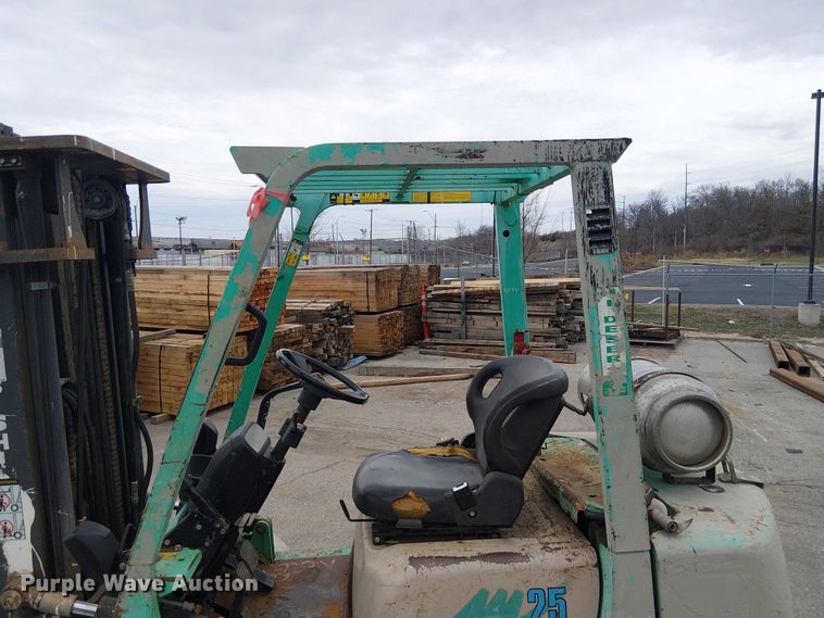 image for item FK0863 Mitsubishi FG25 forklift