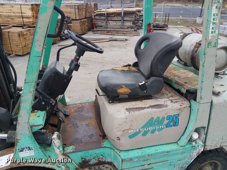 image for item FK0863 Mitsubishi FG25 forklift