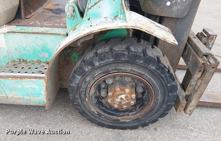 image for item FK0863 Mitsubishi FG25 forklift