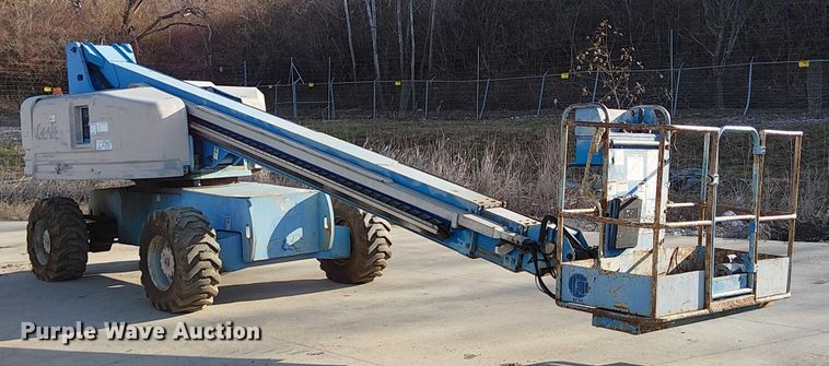 image for item FK0864 2000 Genie S-60  boom lift