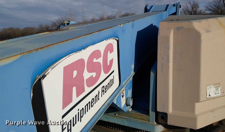 image for item FK0864 2000 Genie S-60  boom lift