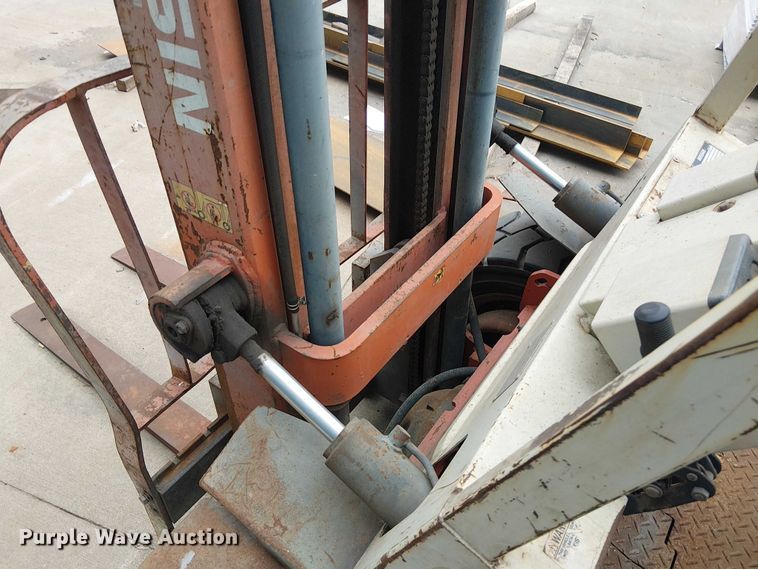 image for item FK0866 Nissan PH02A25V forklift