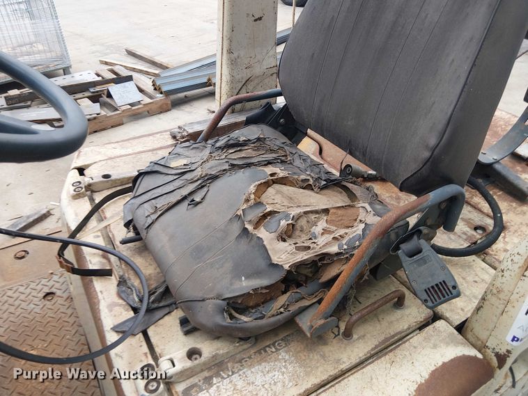 image for item FK0866 Nissan PH02A25V forklift