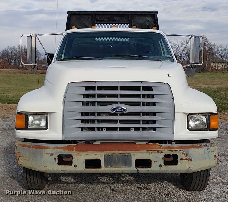 image for item FK0871 1998 Ford F800 dump flatbed truck
