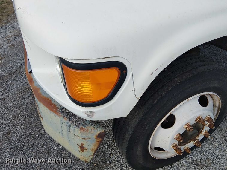 image for item FK0871 1998 Ford F800 dump flatbed truck