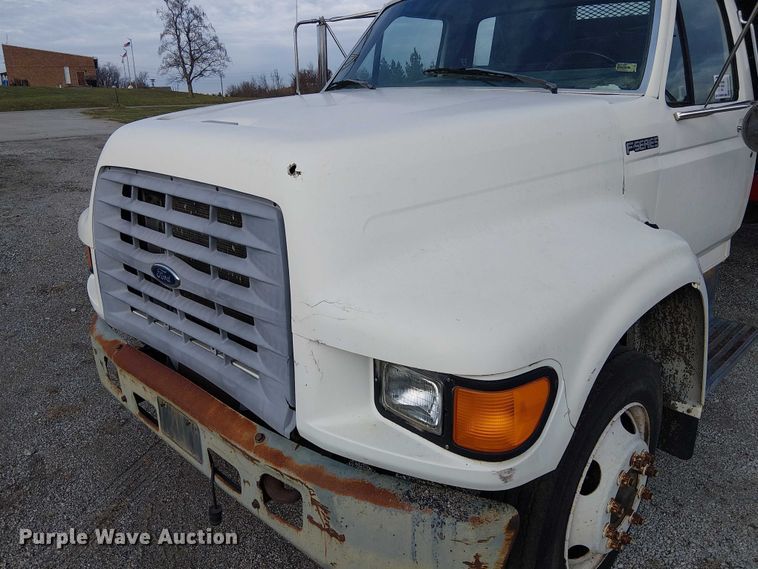 image for item FK0871 1998 Ford F800 dump flatbed truck