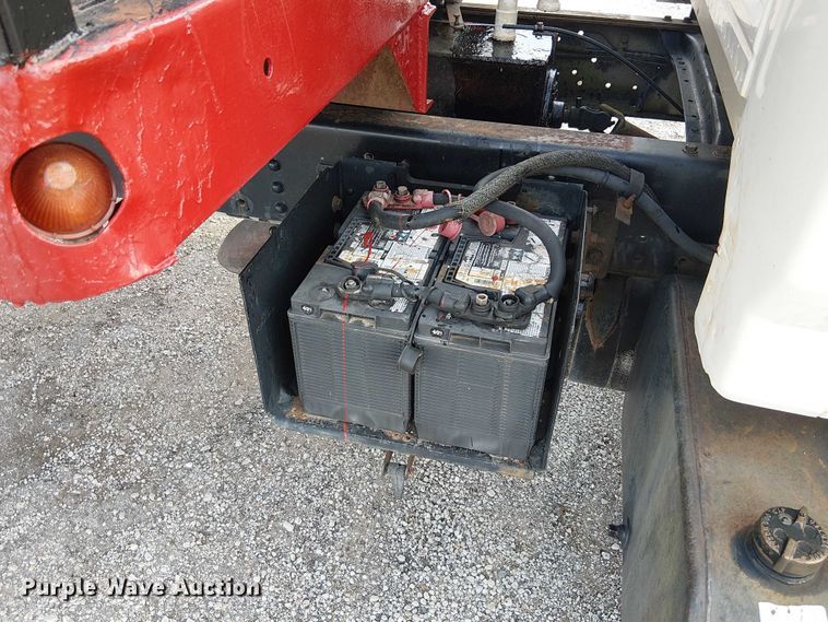 image for item FK0871 1998 Ford F800 dump flatbed truck