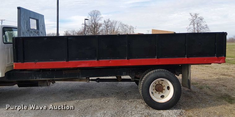 image for item FK0871 1998 Ford F800 dump flatbed truck