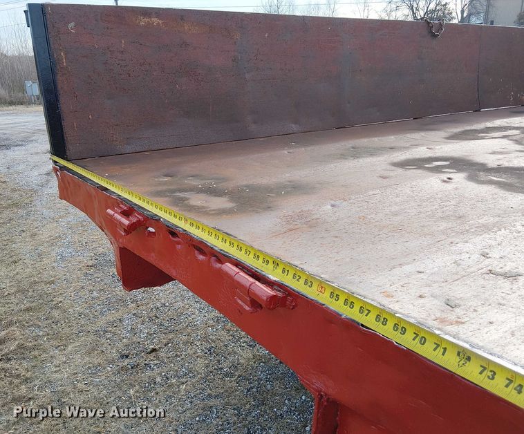 image for item FK0871 1998 Ford F800 dump flatbed truck