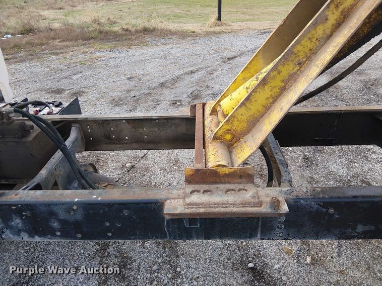 image for item FK0871 1998 Ford F800 dump flatbed truck