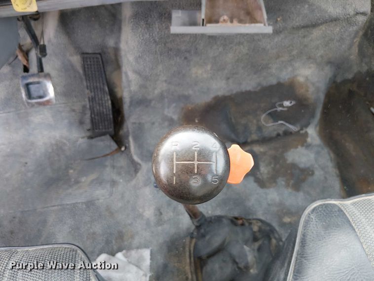 image for item FK0871 1998 Ford F800 dump flatbed truck