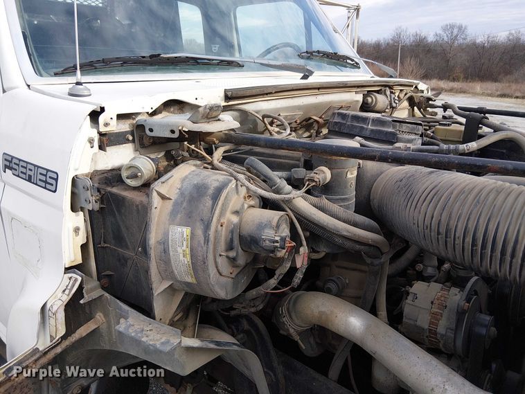 image for item FK0871 1998 Ford F800 dump flatbed truck