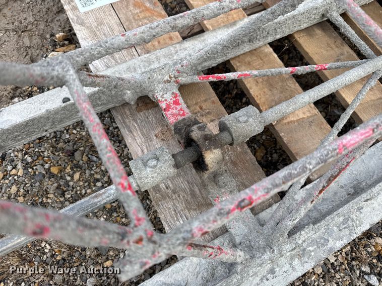 image for item FK0881 (2) power screeds