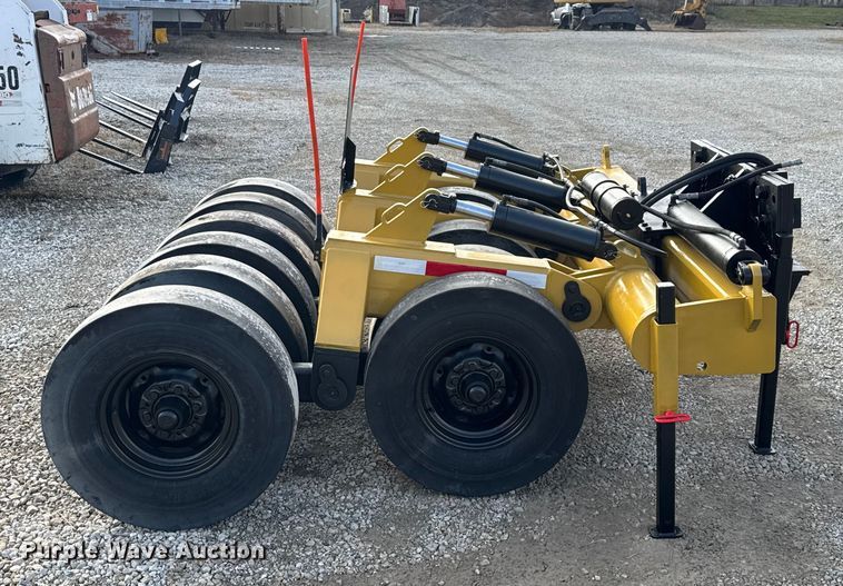 image for item FK0882 Handy Hitch motor grader pneumatic roller