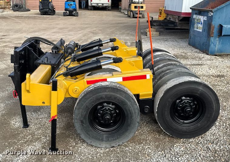 image for item FK0882 Handy Hitch motor grader pneumatic roller